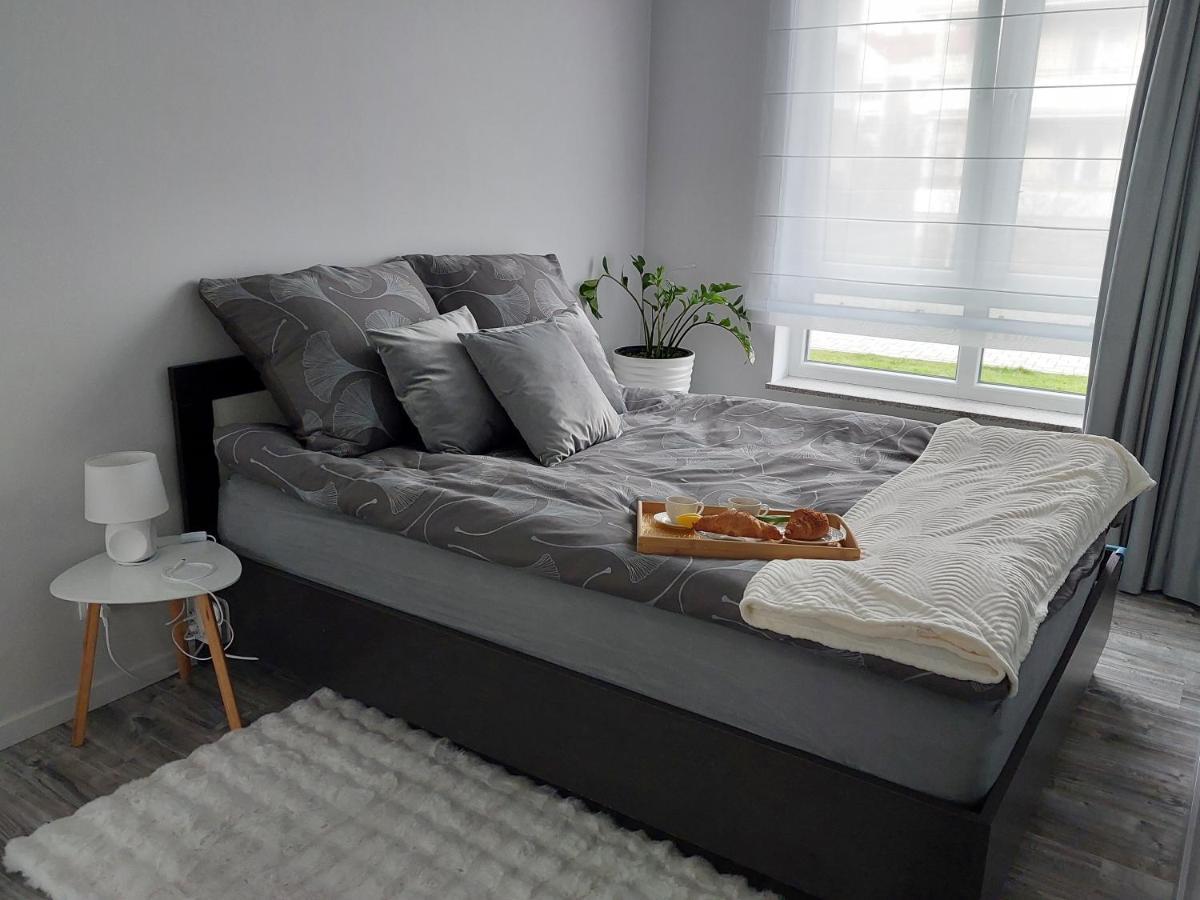 Happy Apartment *